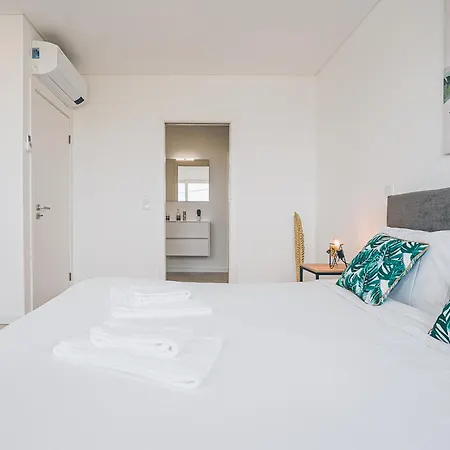 Delfina With Private Pool Villa Santa Barbara (Lisbon)